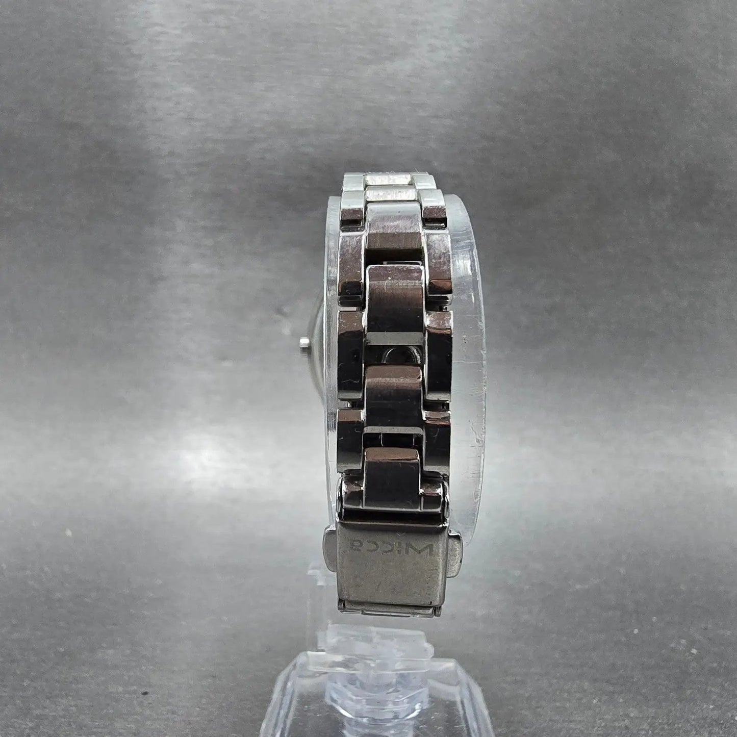 Citizen Wicca Watch Women 24mm Black Dial Silver Tone Rectangle E031-S06441 Runs7