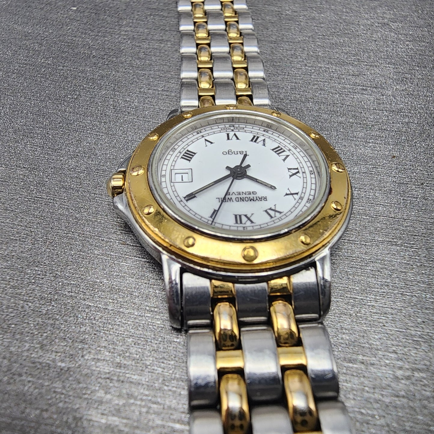 Raymond Weil Tango Watch Women 28mm White Two Tone Date Round BROKEN BAND NewBat4