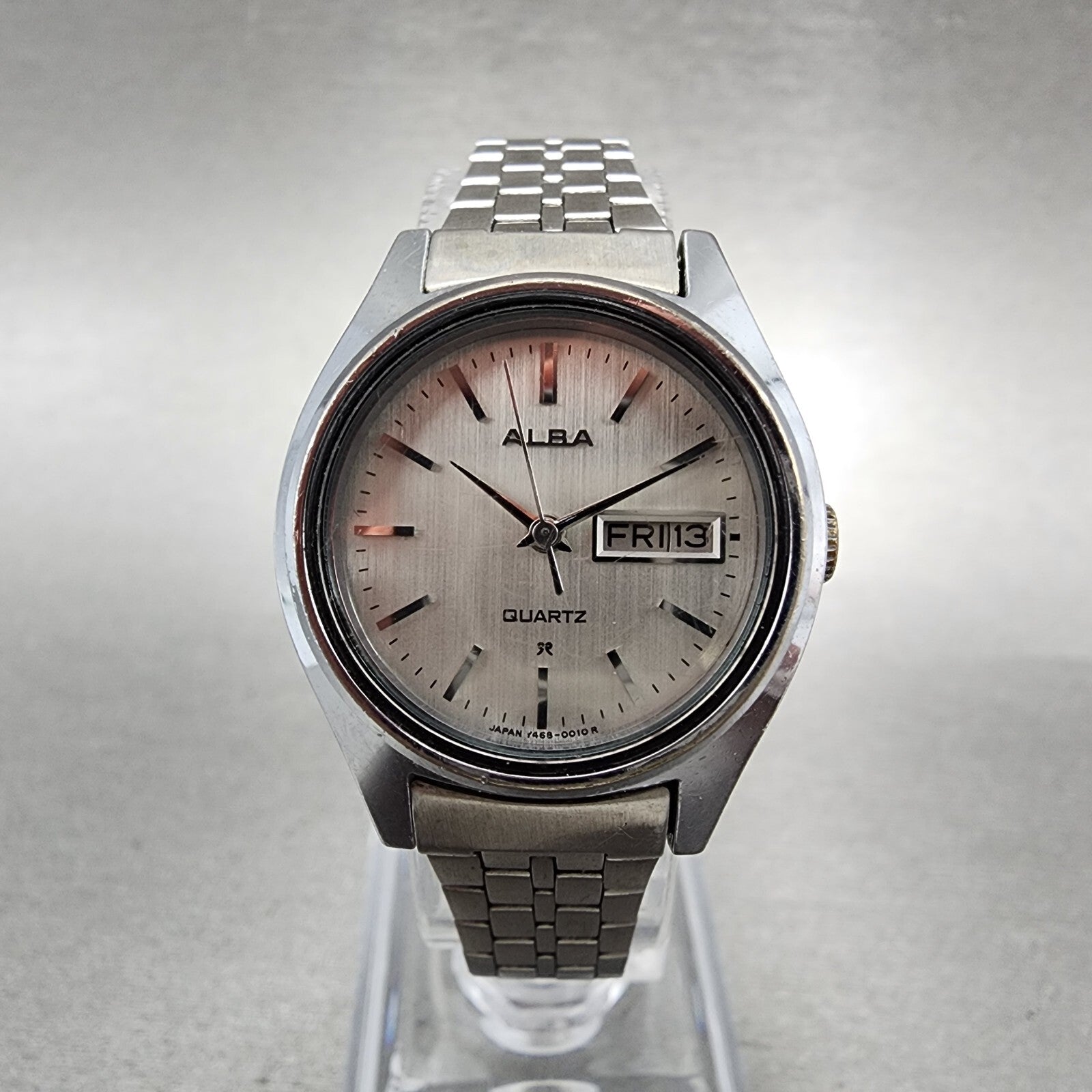 Seiko ALBA Watch Women 25mm Silver Dial Silver Tone Daydate Round New Battery1