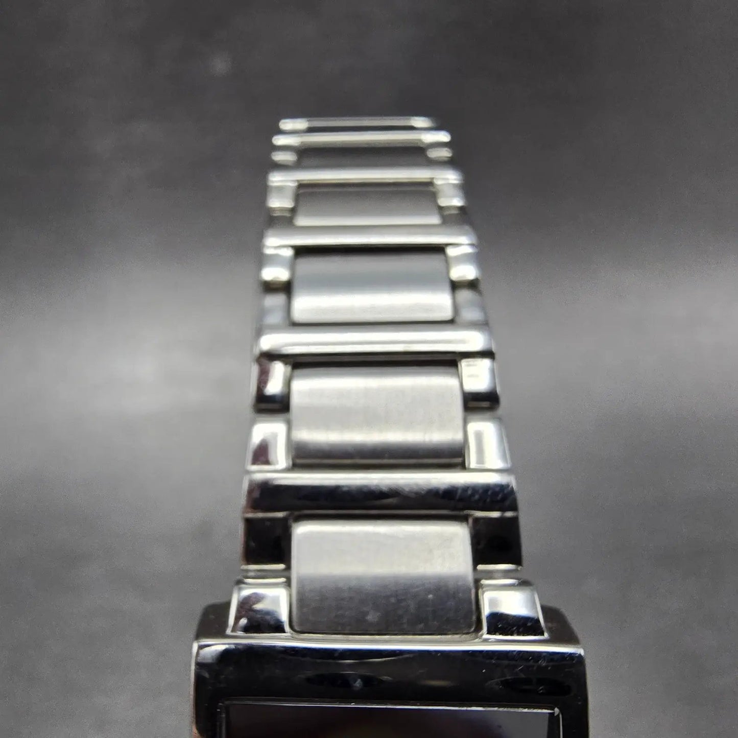 Citizen Eco-Drive Watch Women 21mm White Dial Silver Tone B023-S066409 Runs5