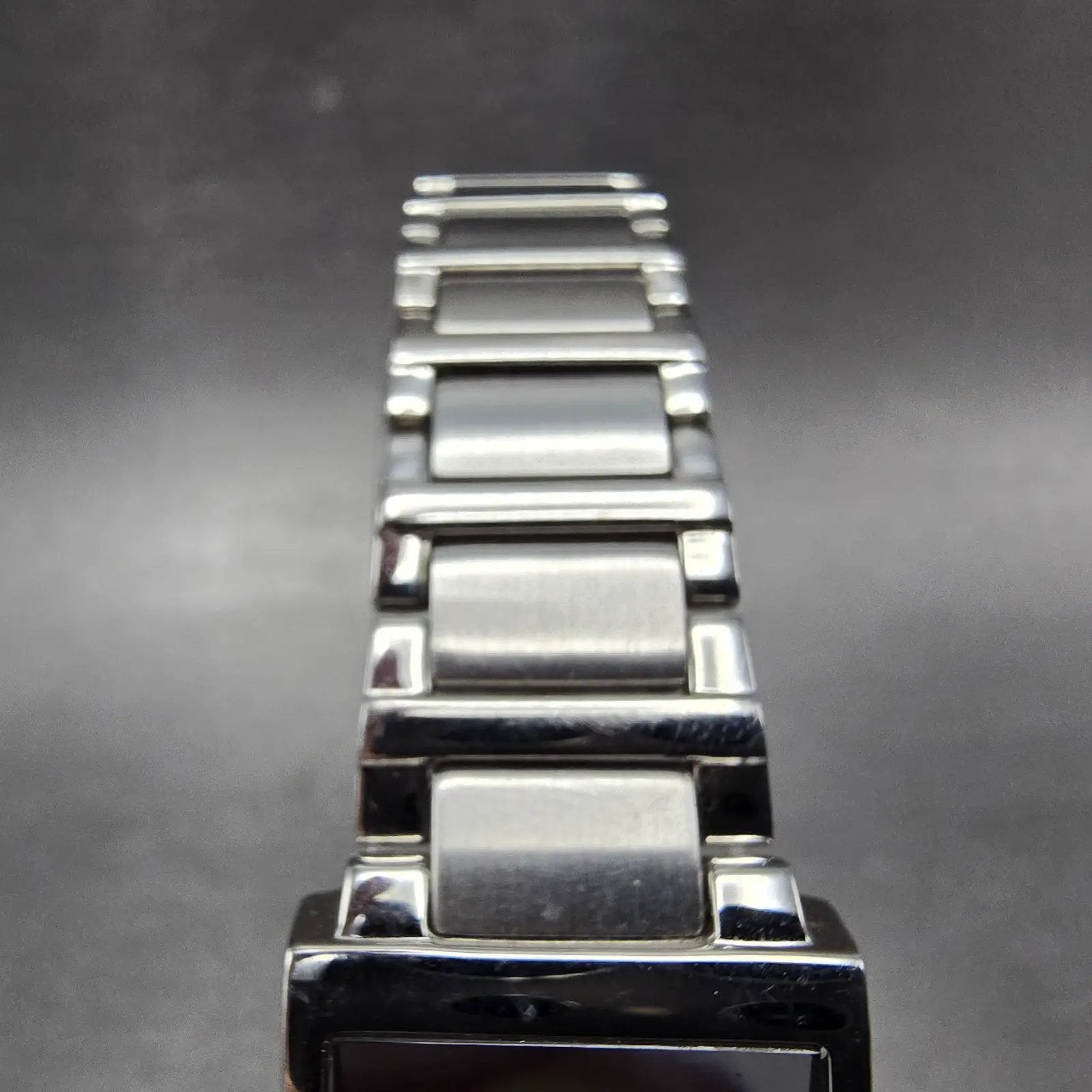Citizen Eco-Drive Watch Women 21mm White Dial Silver Tone B023-S066409 Runs5