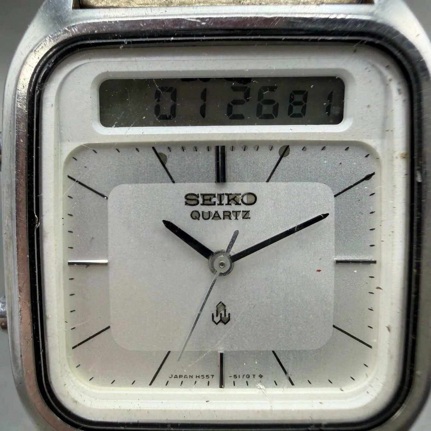48120492