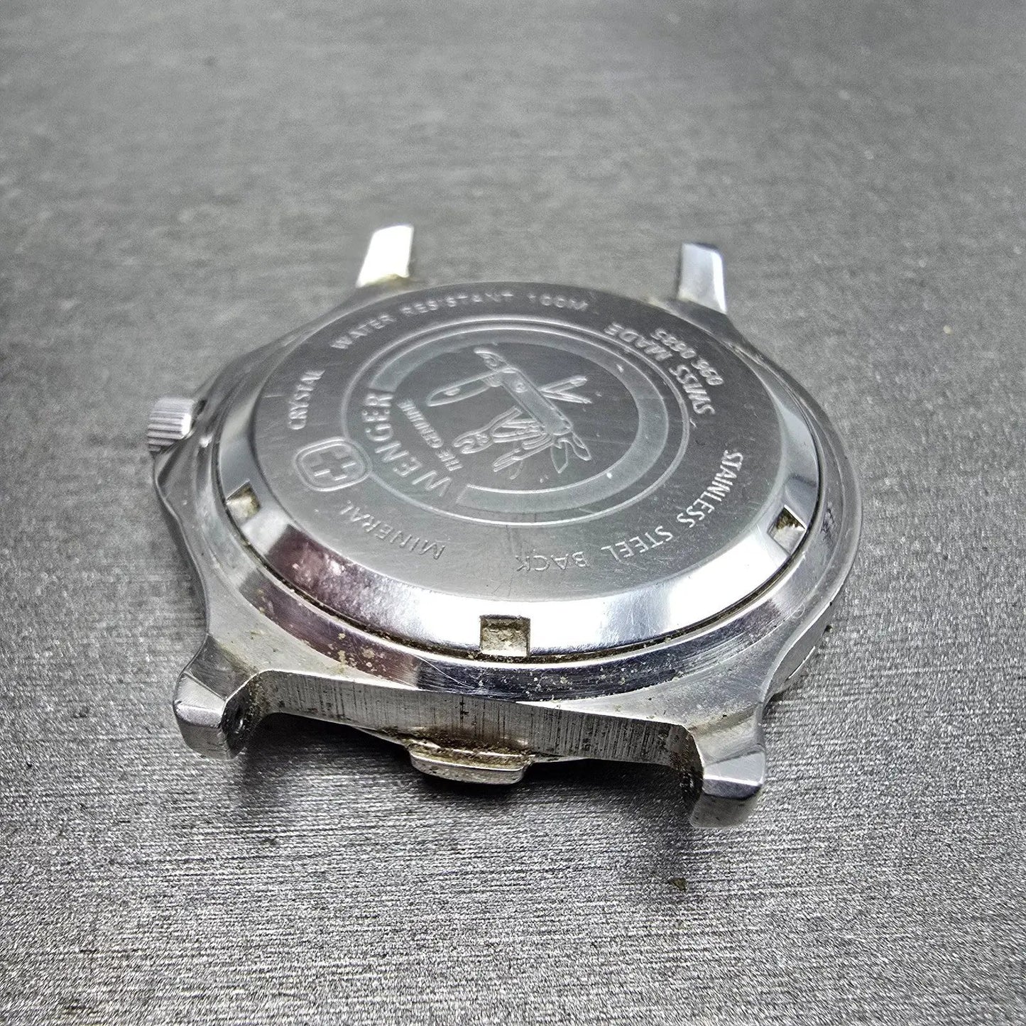 Wenger SMT Design Watch Men 40mm Black Dial Silver Tone Round 096.0685 PARTS9