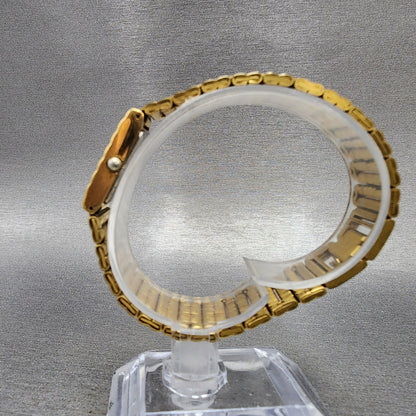 Seiko Tank Watch Women 16mm Gold Dial Gold Tone Rectangle 1N015A69 New Battery6