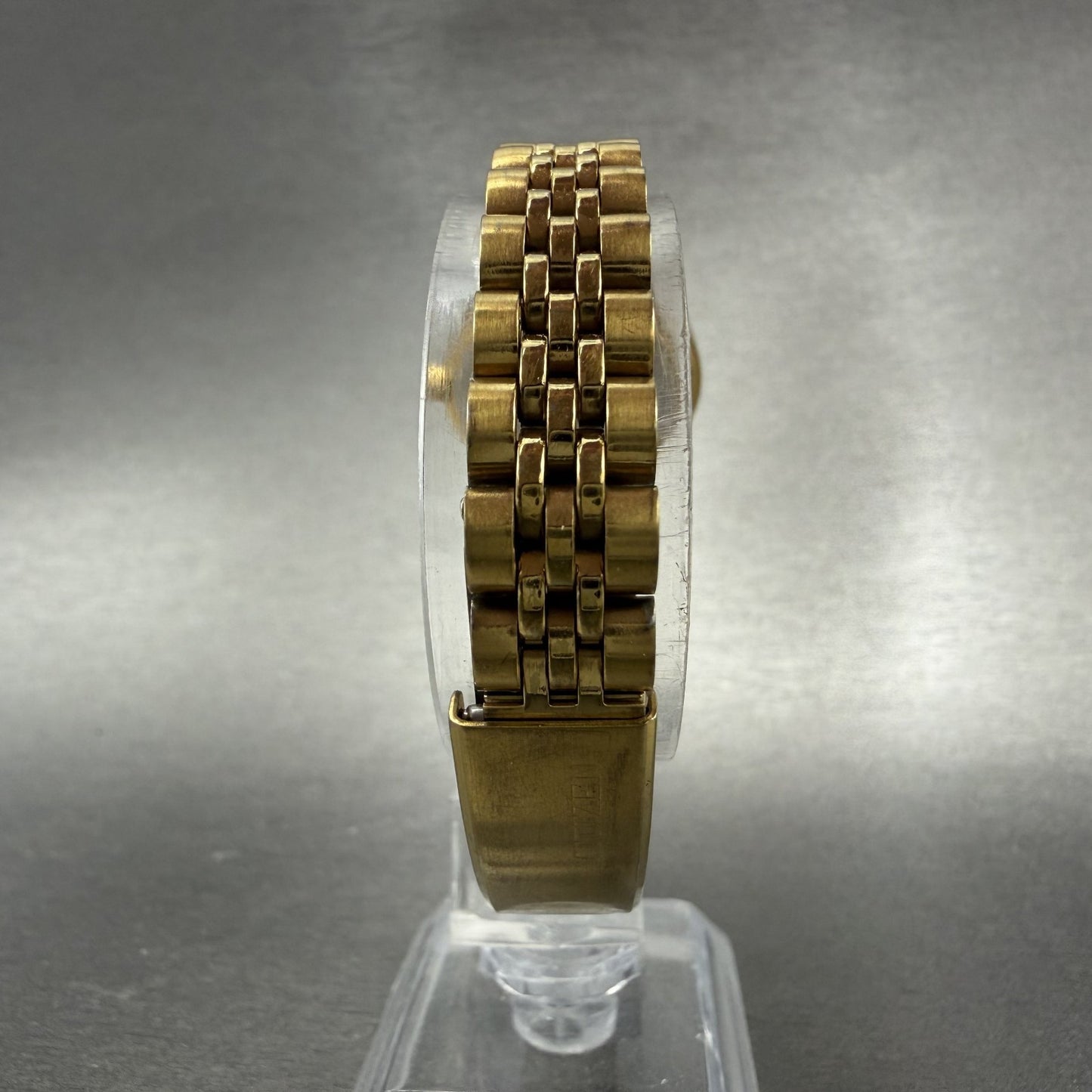 Citizen CQ Watch Women 26mm Black Dial Gold Tone Daydate 6000-072952 New Battery7