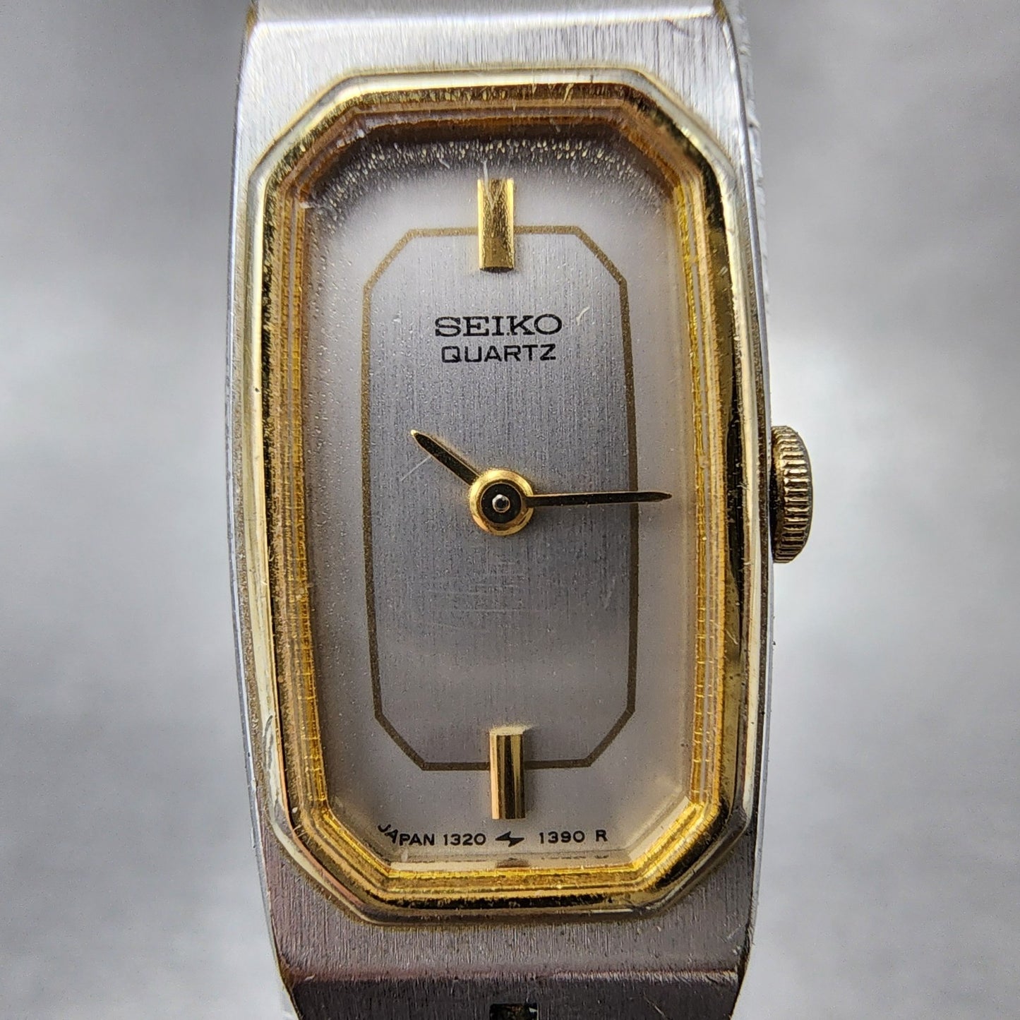 Seiko Tank Watch Women 14mm Silver Dial Two Tone 13206029 Rectangle New Battery1