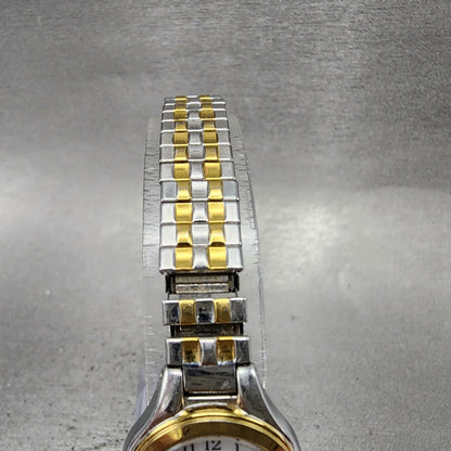 Seiko Solar Watch Women 22mm White Dial Two Tone Round V1150AG0 Runs4