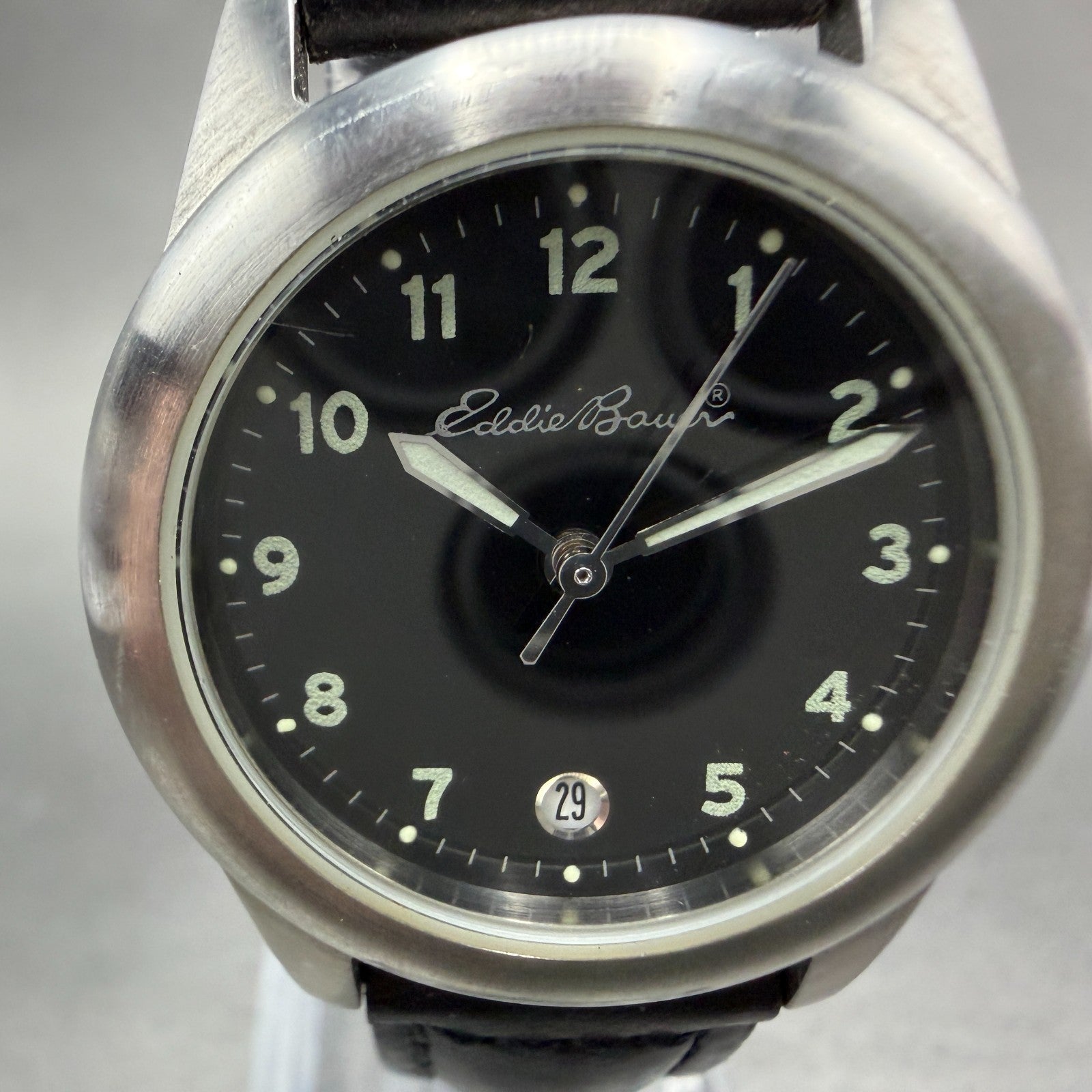 Eddie Bauer Watch Women 29mm Black Dial Silver Tone Date Round New battery1