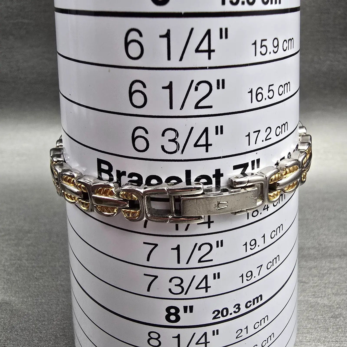 Bulova Watch Women 17mm White Dial Two Tone Oval 98L66 New Battery Vintage AB9