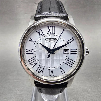 Citizen Eco-Drive Watch Women 30mm White Dial Silver Tone Date E011-S084091 Runs0