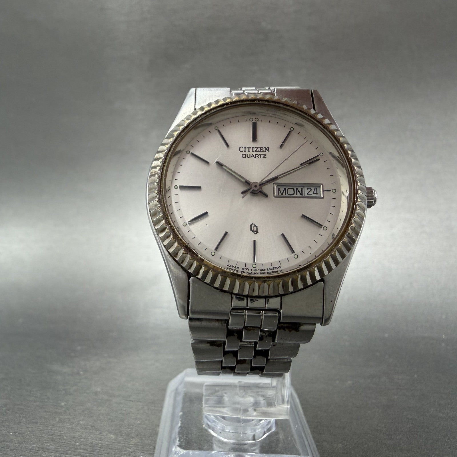 Citizen CQ President Watch Men 35mm Silver Dial Silver Tone Daydate New Battery5