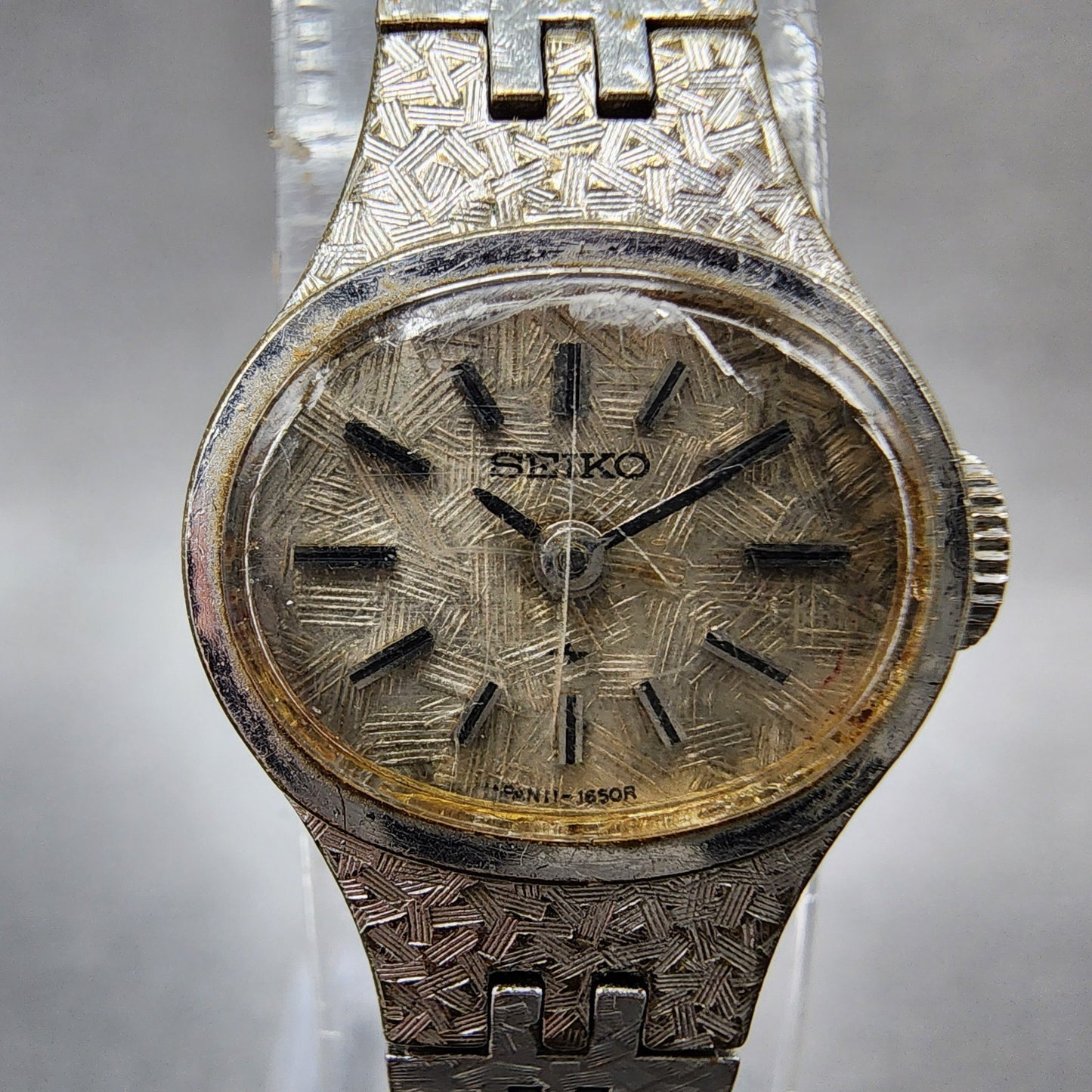 Seiko Watch Women 17mm Silver Dial Silver Tone Manual Round 117619 Runs VTG AB11