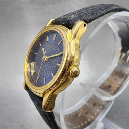 VTG Seiko Watch Women 22mm Blue Dial Gold Tone Round V701-A110 New Battery