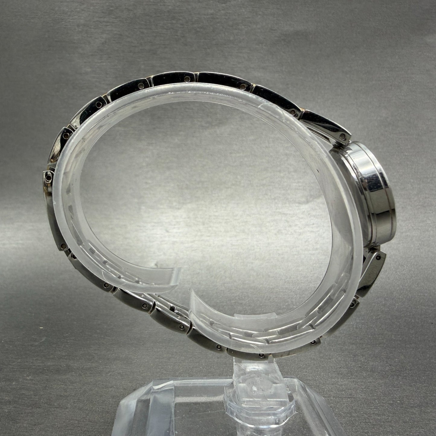 Bulova Watch Women 22mm MOP Dial Two Tone Round 98L212 New Battery Vintage8