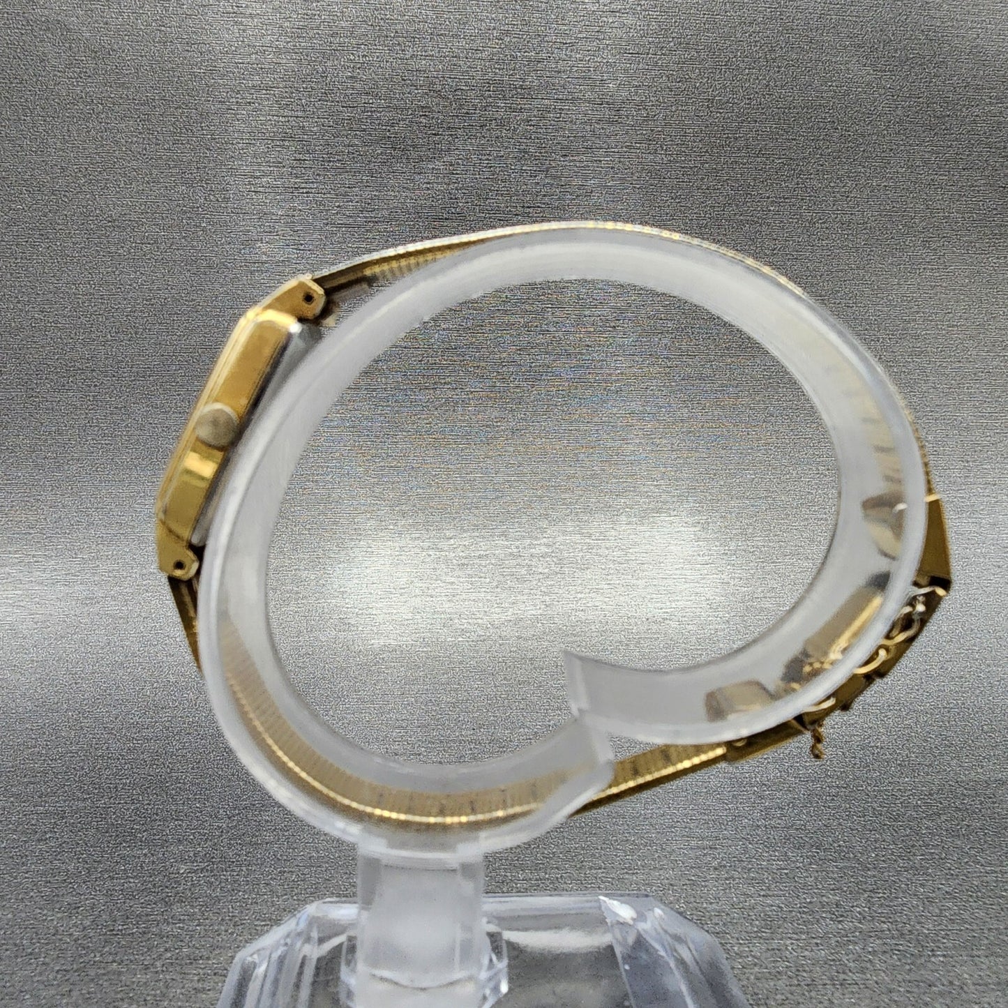 Seiko Watch Women 13mm Cream Dial Gold Tone Rectangle 13205549 New Battery6