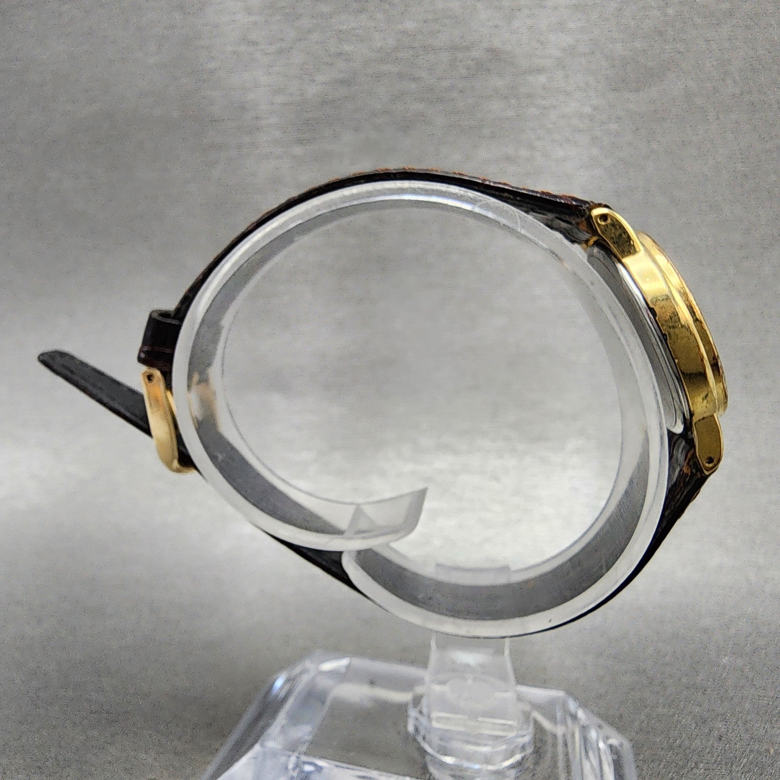 Seiko Watch Women 25mm Silver Dial Gold Plated 14000100 New Battery Vintage8