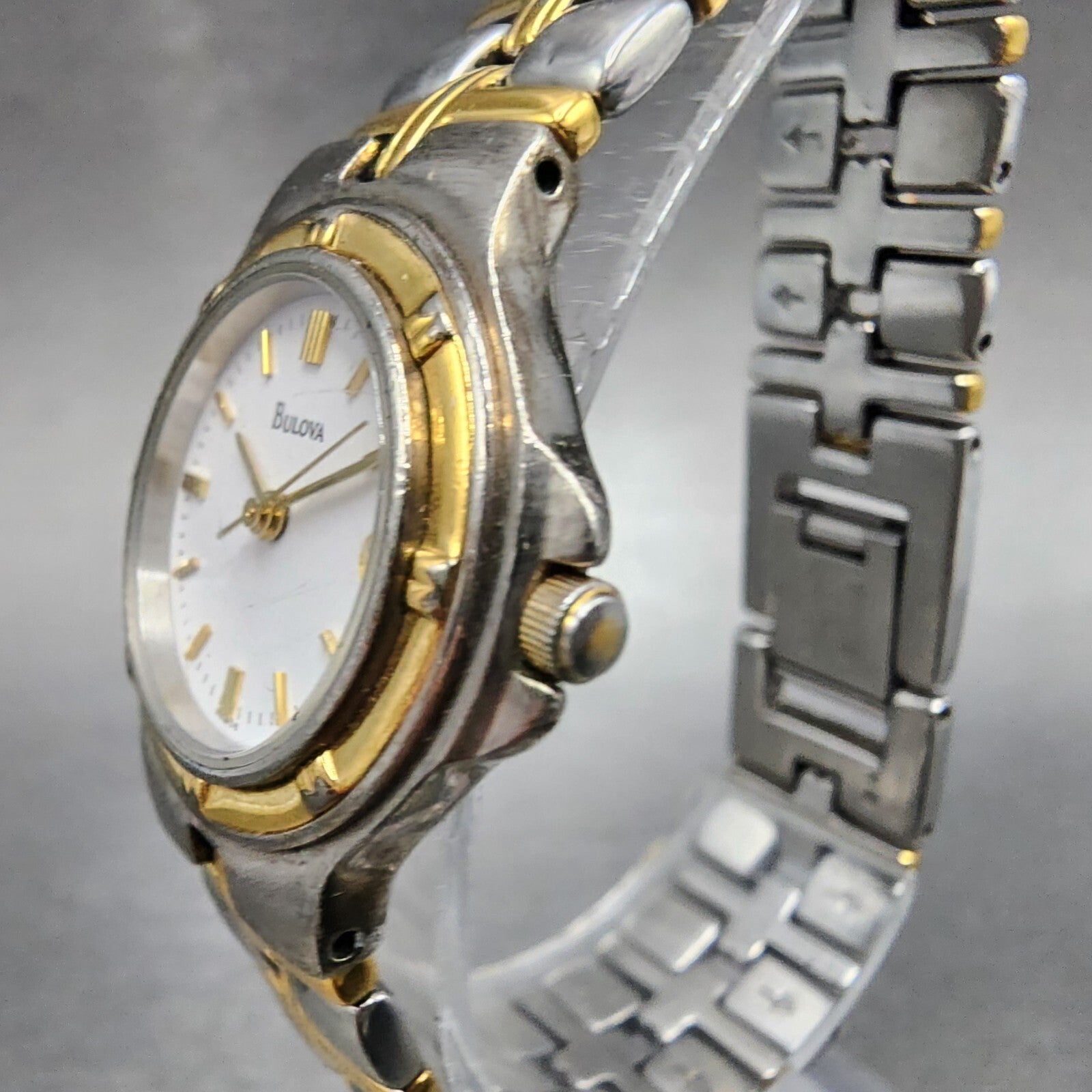 Bulova Watch Women Two Tone White Dial Date 25mm Round 98M36 New Battery A1232