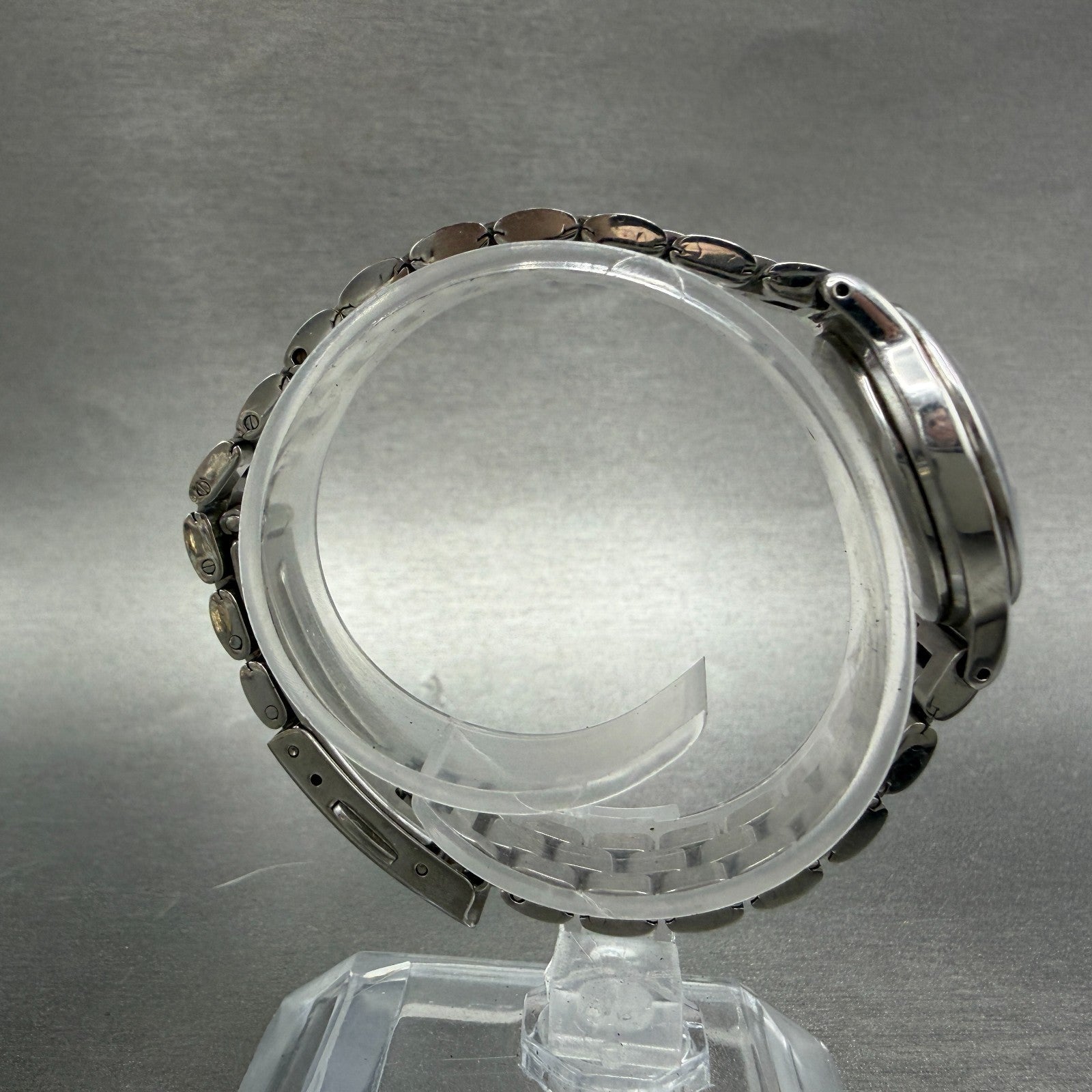 Seiko Spirit Watch Women 25mm White Dial Silver Tone Round 1F21-0G30 New Battery8
