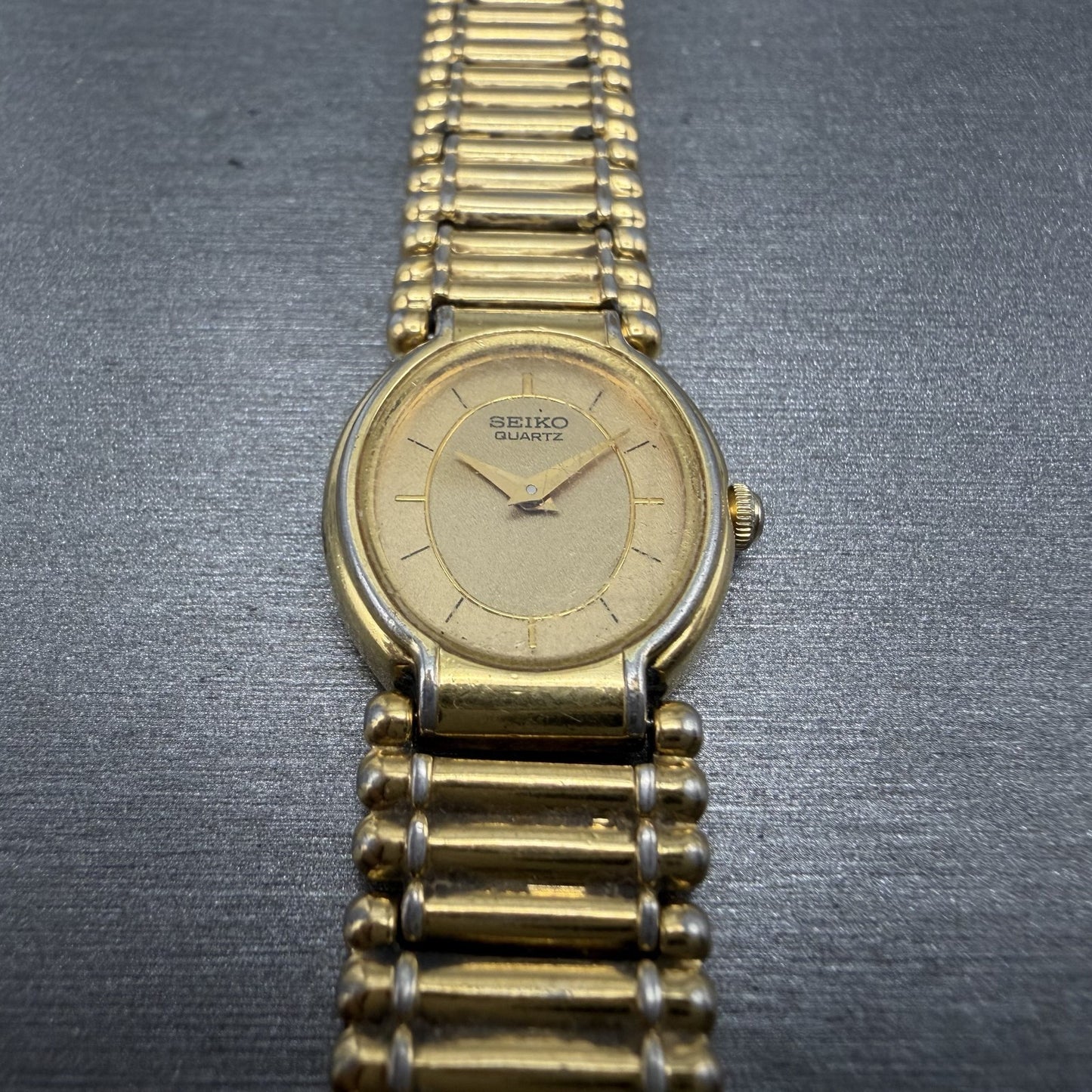 Seiko Watch Women 18mm Gold Dial Gold Tone Oval BROKEN BAND 2P205E29 New Batt2