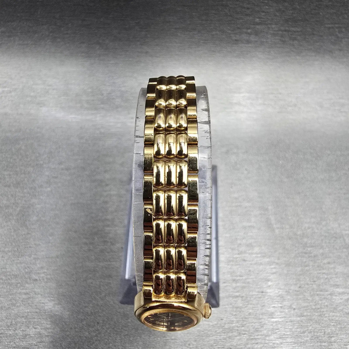 Seiko Watch Women 14mm Black Dial Gold Tone Oval 1F20-5B99 New Battery Vintage P4