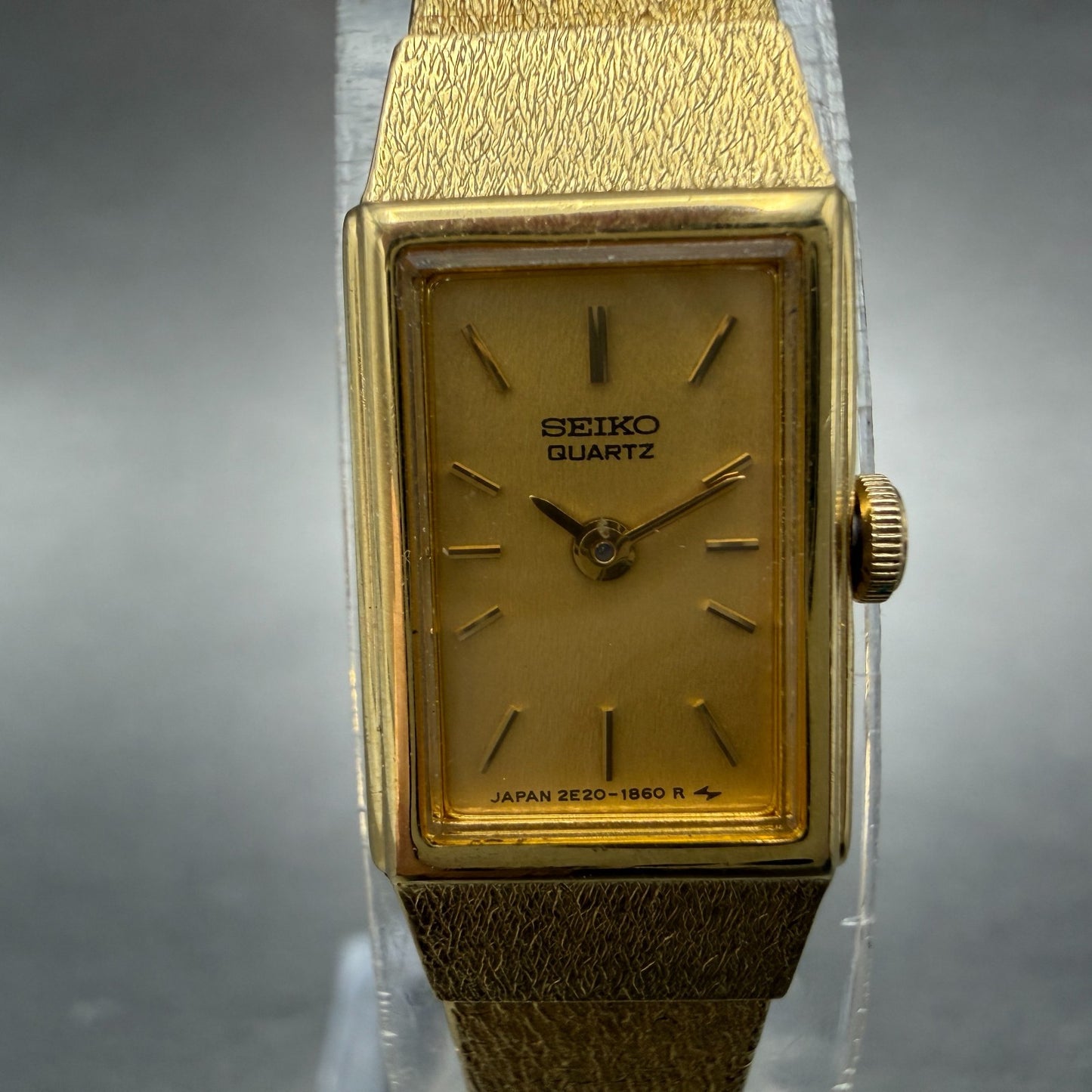Seiko Tank Watch Women 12mm Champagne Dial Gold Tone 2e20-6479 New Battery ABGH1