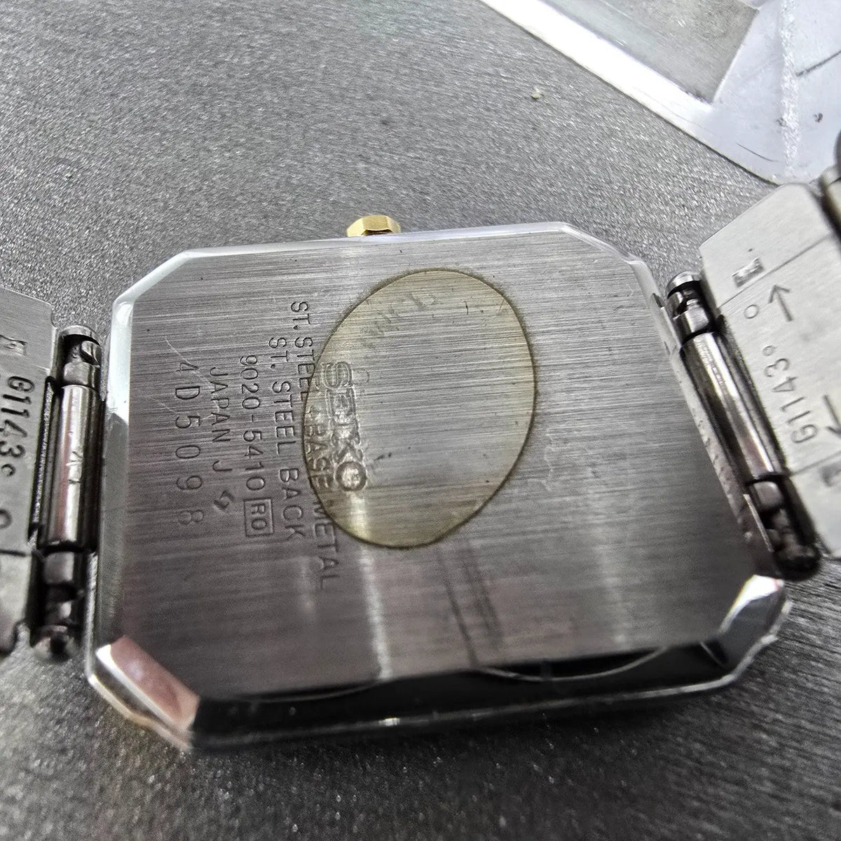 Seiko Tank Watch Men 25mm Silver Dial Two Tone Octagon 9020-5410 VTG PARTS10