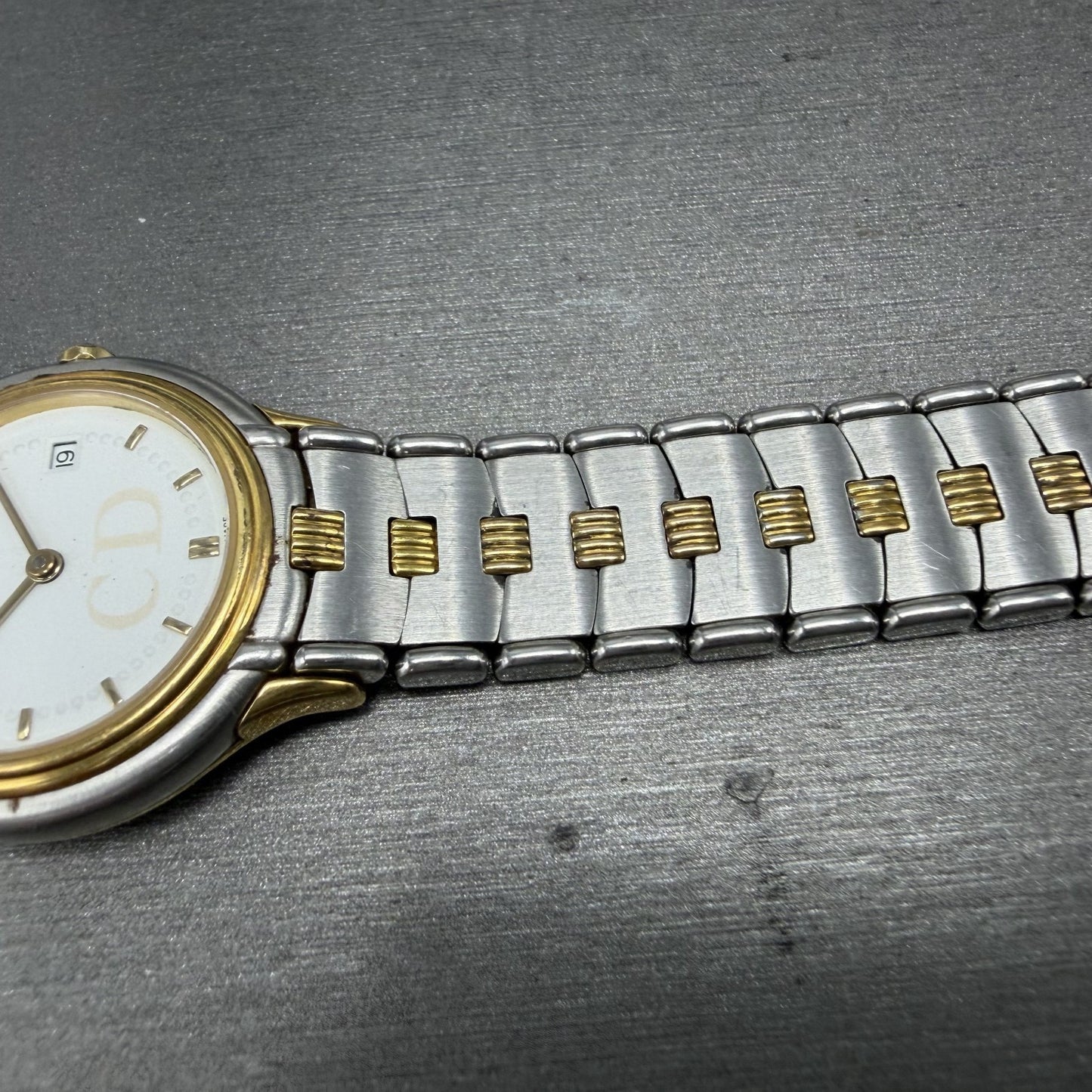 Cristian Dior Watch Women 27mm White Dial Two Tone Round READ!!! 48.146 New Batt6
