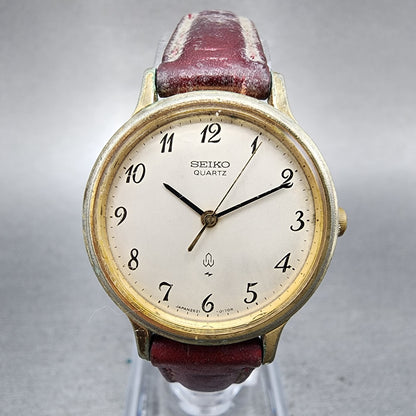 Seiko Watch Women 26mm White Dial Gold Tone Round 26210020 New battery VTG0