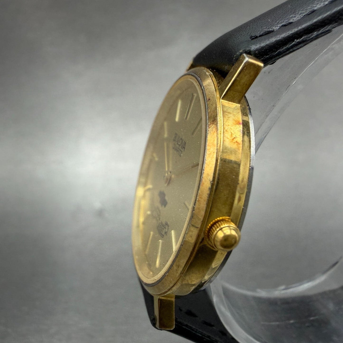 Bulova Chevrolet Watch Unisex 31mm Gold Dial Gold Tone Round 92P19 New Battery2