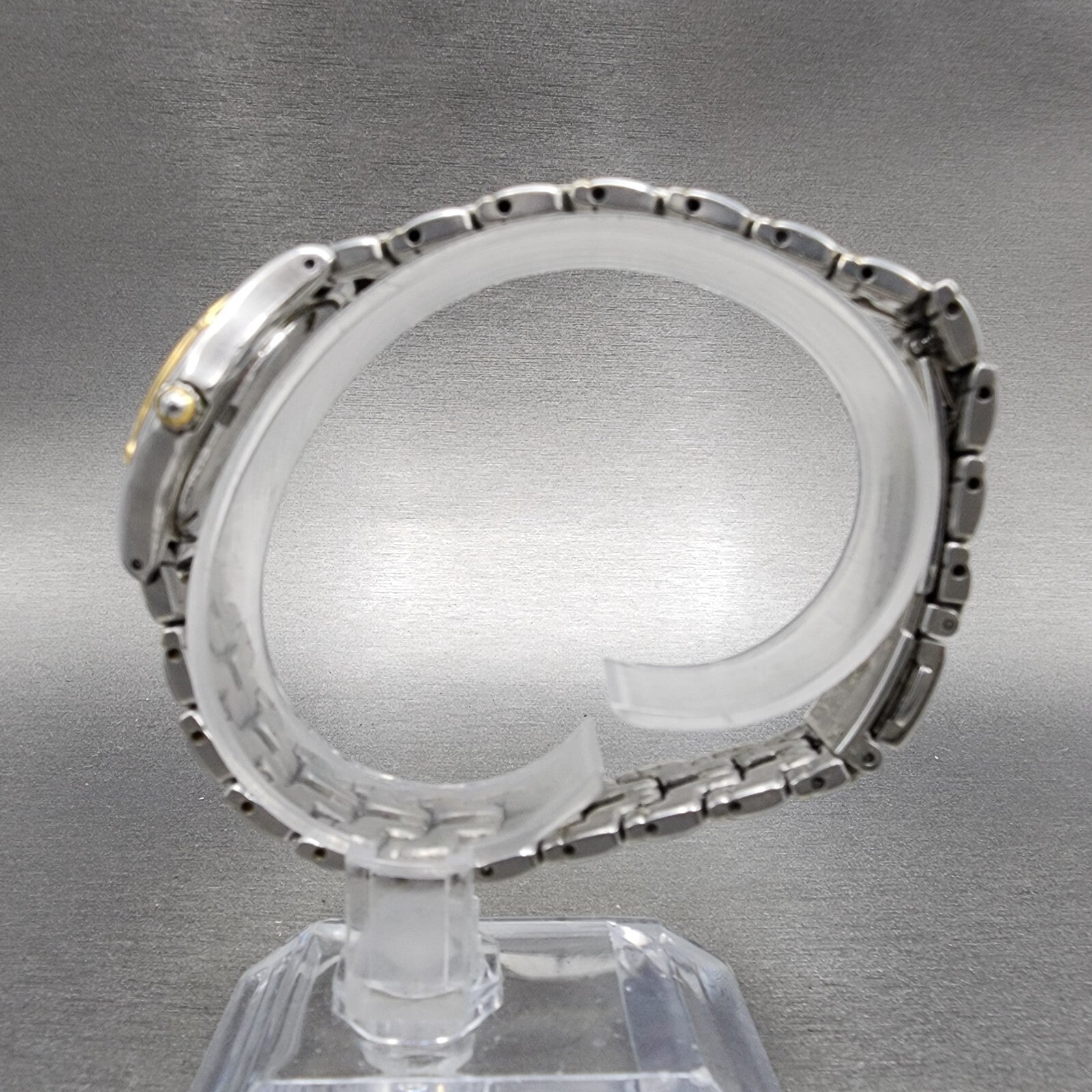 Seiko Watch Women 26mm White Dial Two Tone Date Round 7n820599 New Battery A1236