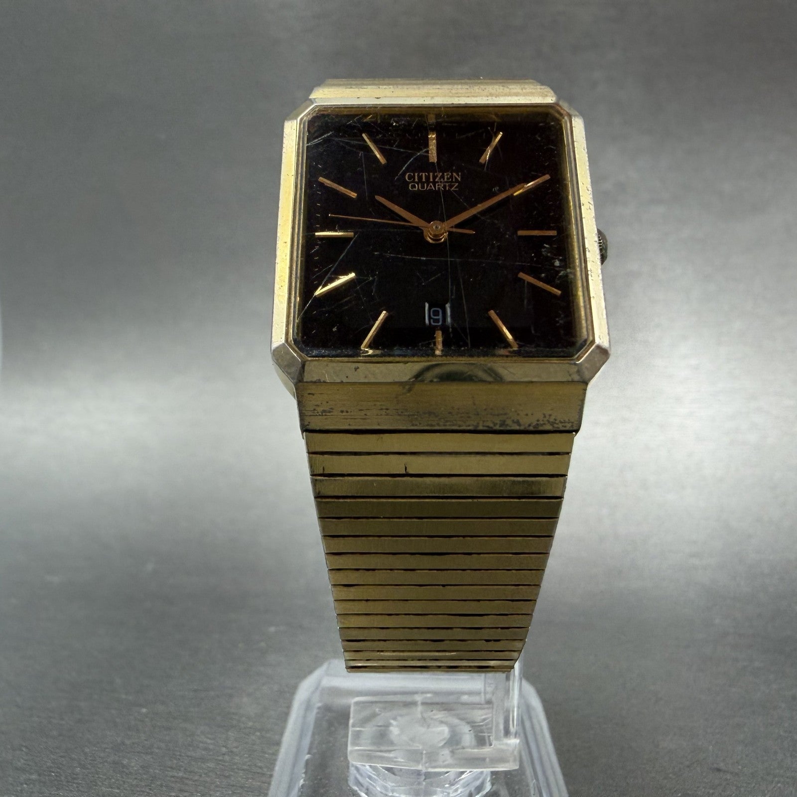 Citizen Tank Watch Men 25mm Black Dial Gold Tone Date 6010-S06304 PARTS6