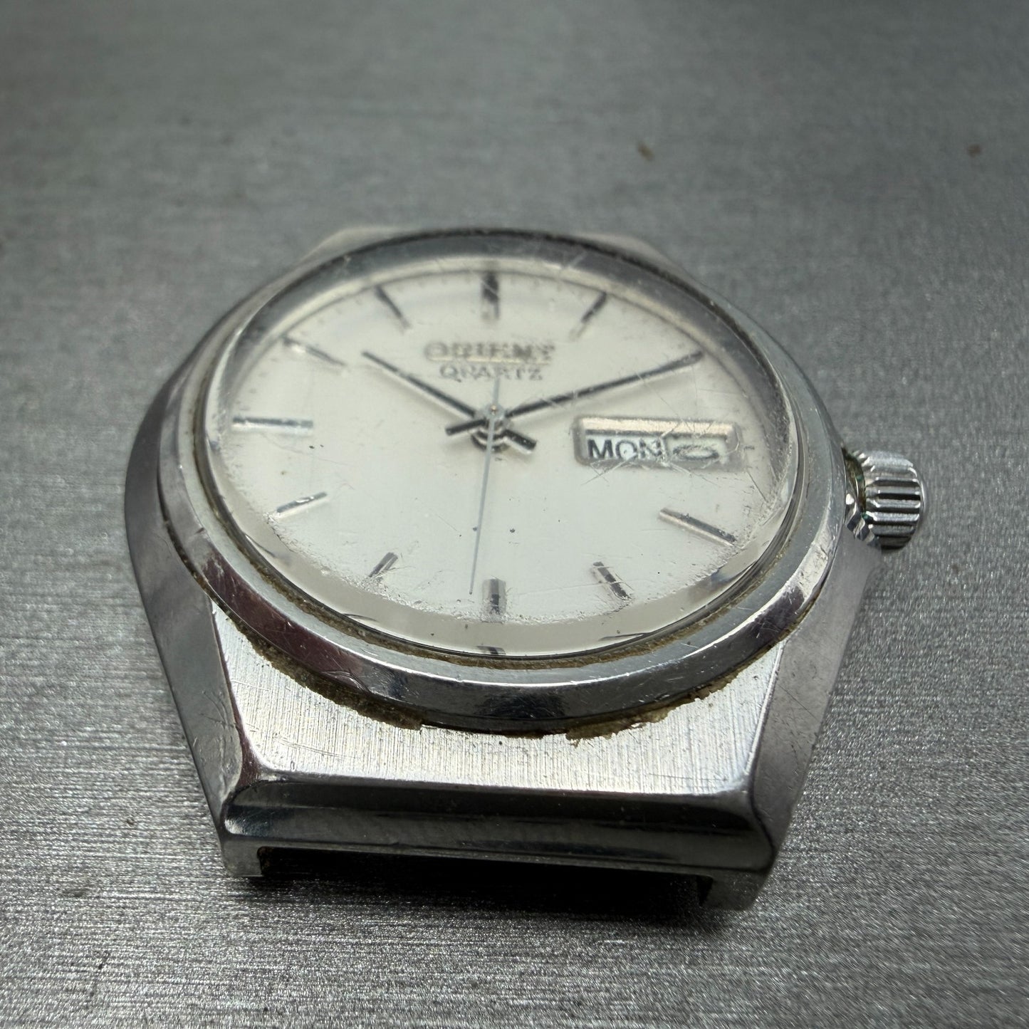 Orient Watch Men 37mm Silver Dial Silver Tone Daydate Round I029110-70 New Batt6
