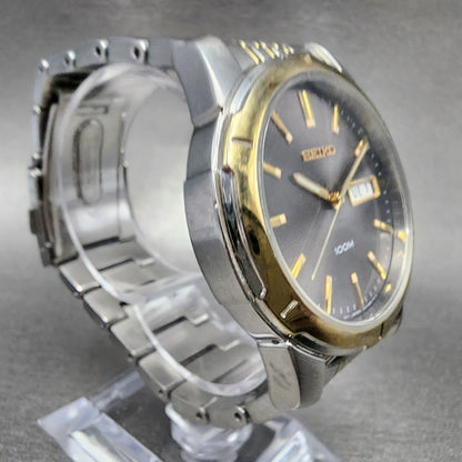 Seiko Watch Men 39mm Black Dial Two Tone Round Daydate 7n430az0 New Batttery3