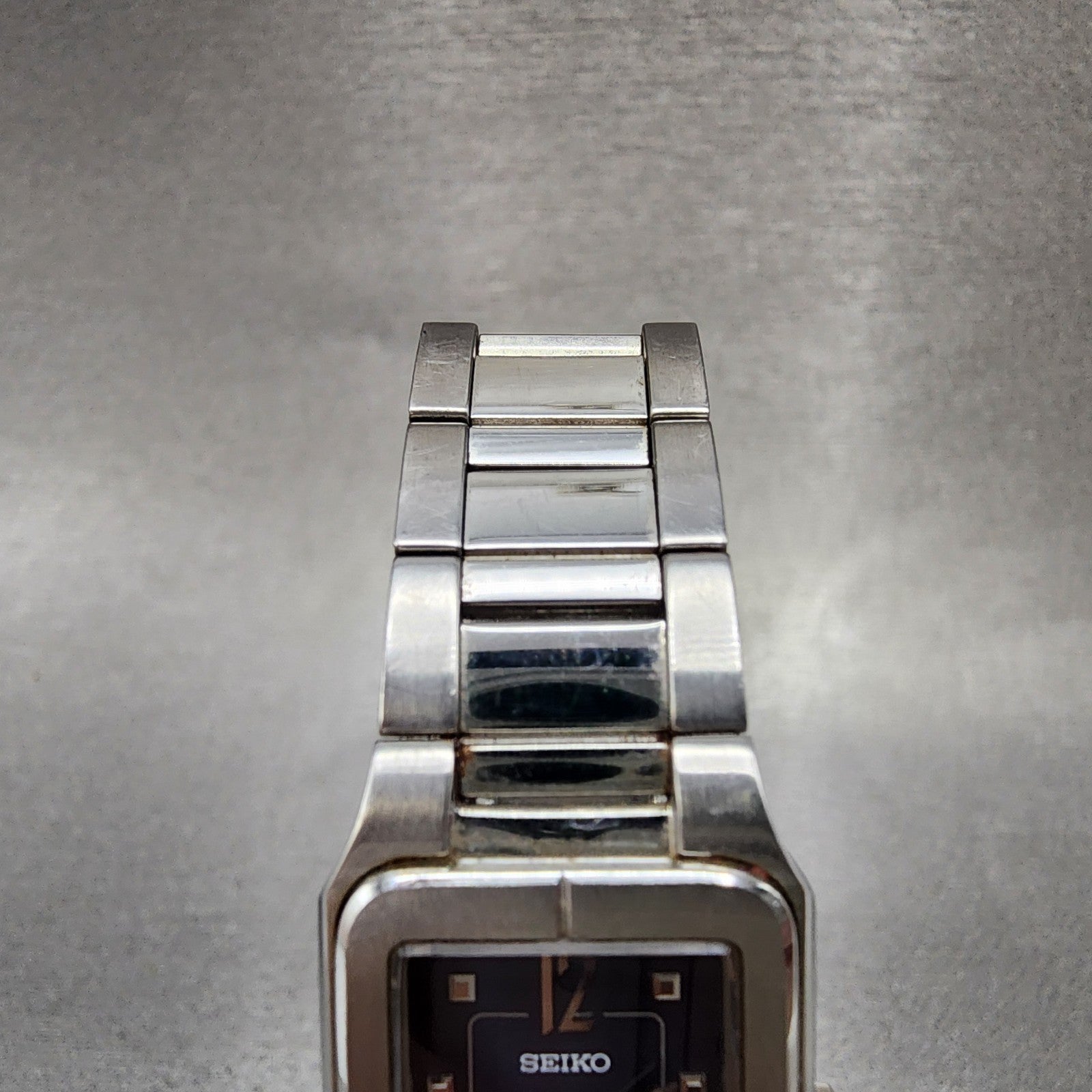 Seiko Lukia Tank Watch Women 19mm Blue Dial Silver Tone 1n010b20 New Battery4