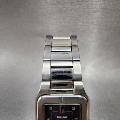 Seiko Lukia Tank Watch Women 19mm Blue Dial Silver Tone 1n010b20 New Battery4