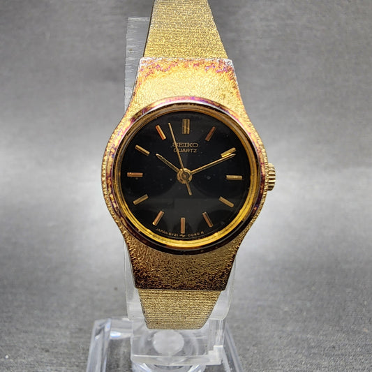 Seiko Watch Women 20mm Black Dial Gold Tone Round 8y210029 New Battery0