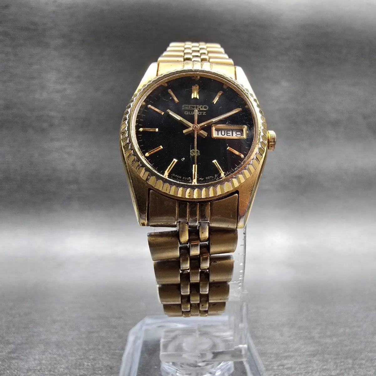Seiko Watch Women 24mm Black Dial Gold Daydate Round 3Y03-0169 New Battery JP25