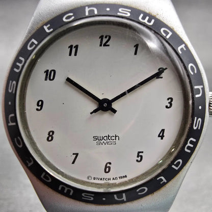 Swatch CONTRAST S Watch Men White Dial Silver Tone Round YLS1004 New Battery1