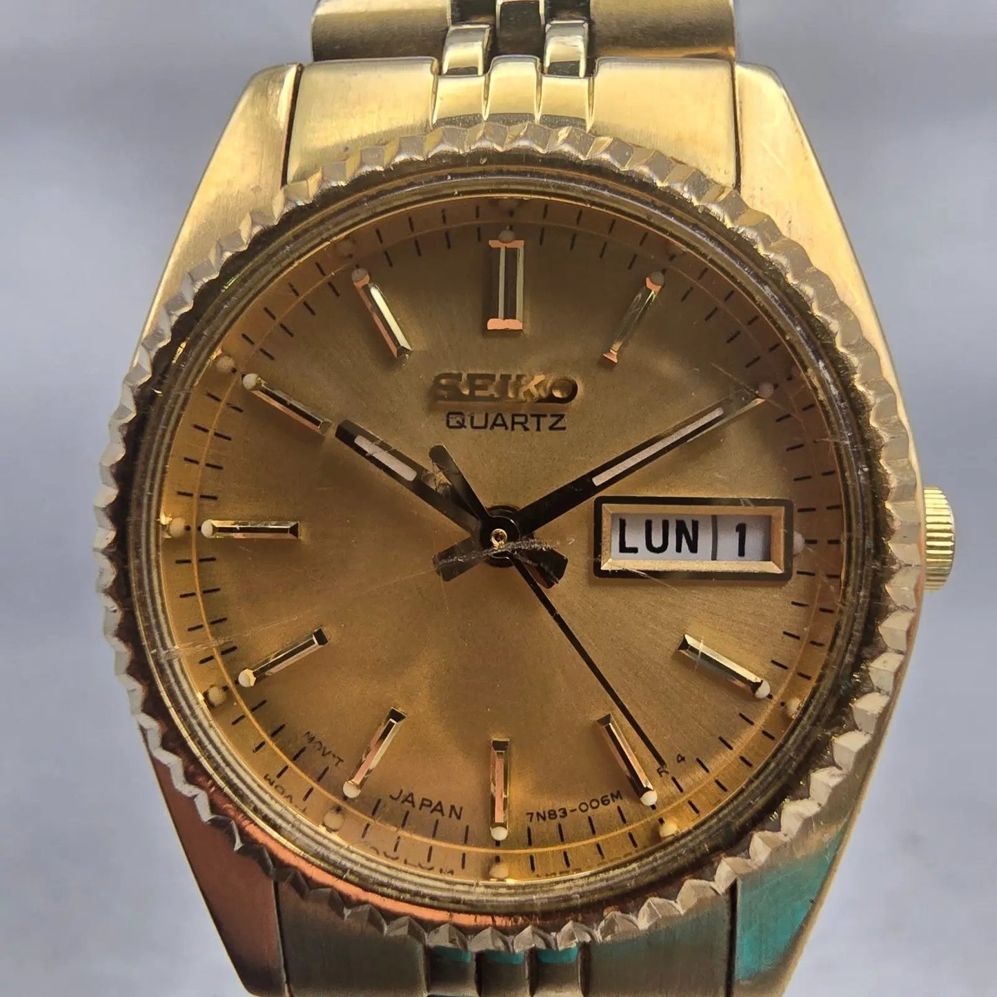 Seiko Watch Women 24mm Gold Dial Gold Tone Daydate Round 7N83-0041 New Battery1