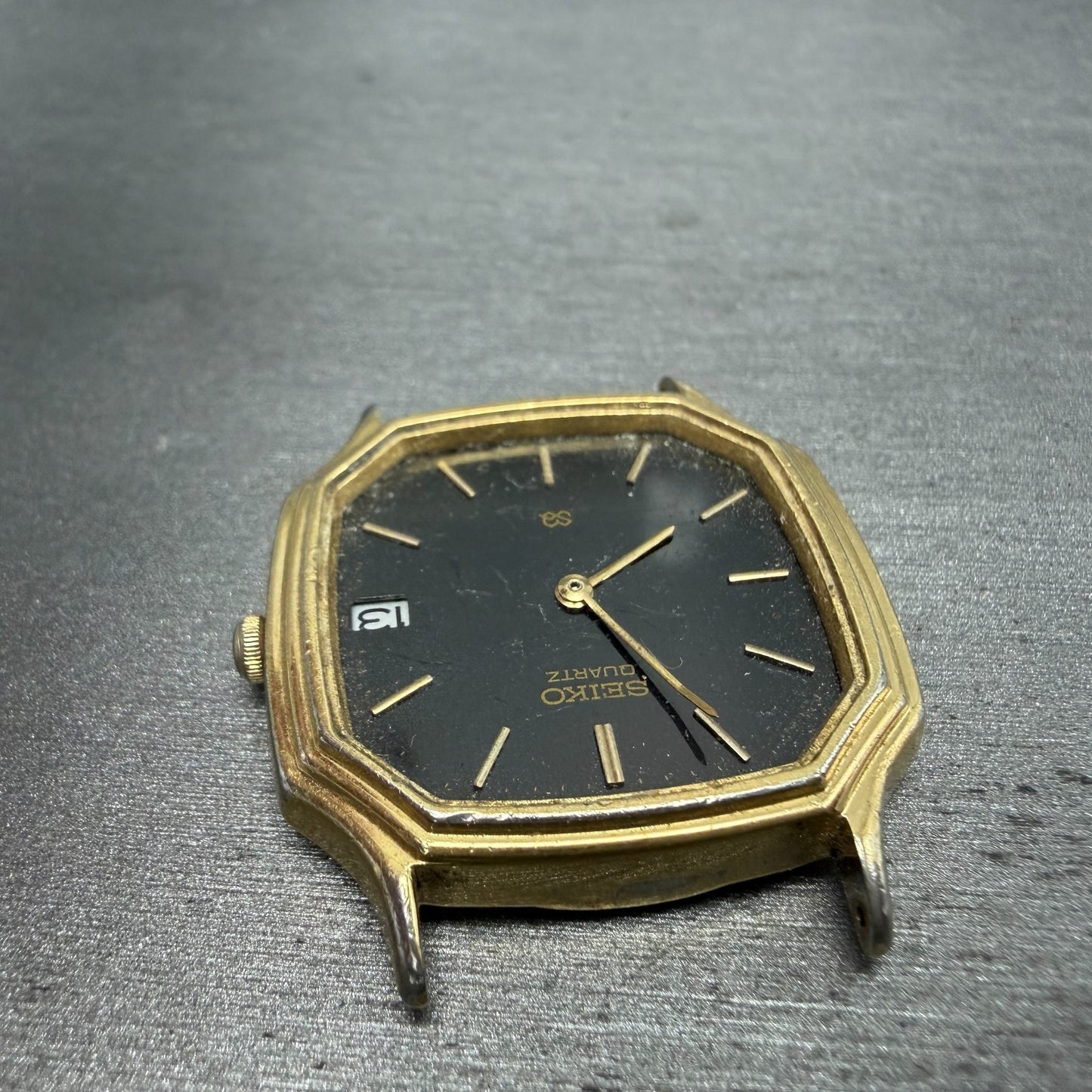 Seiko SQ Watch Men 31mm Black Dial Gold Tone Octagon Date 8222 PARTS Vintage5