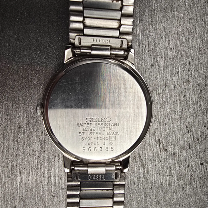 Seiko Watch Women 30mm Silver Dial Silver Tone Round 5Y91-6040 New Battery VTG10