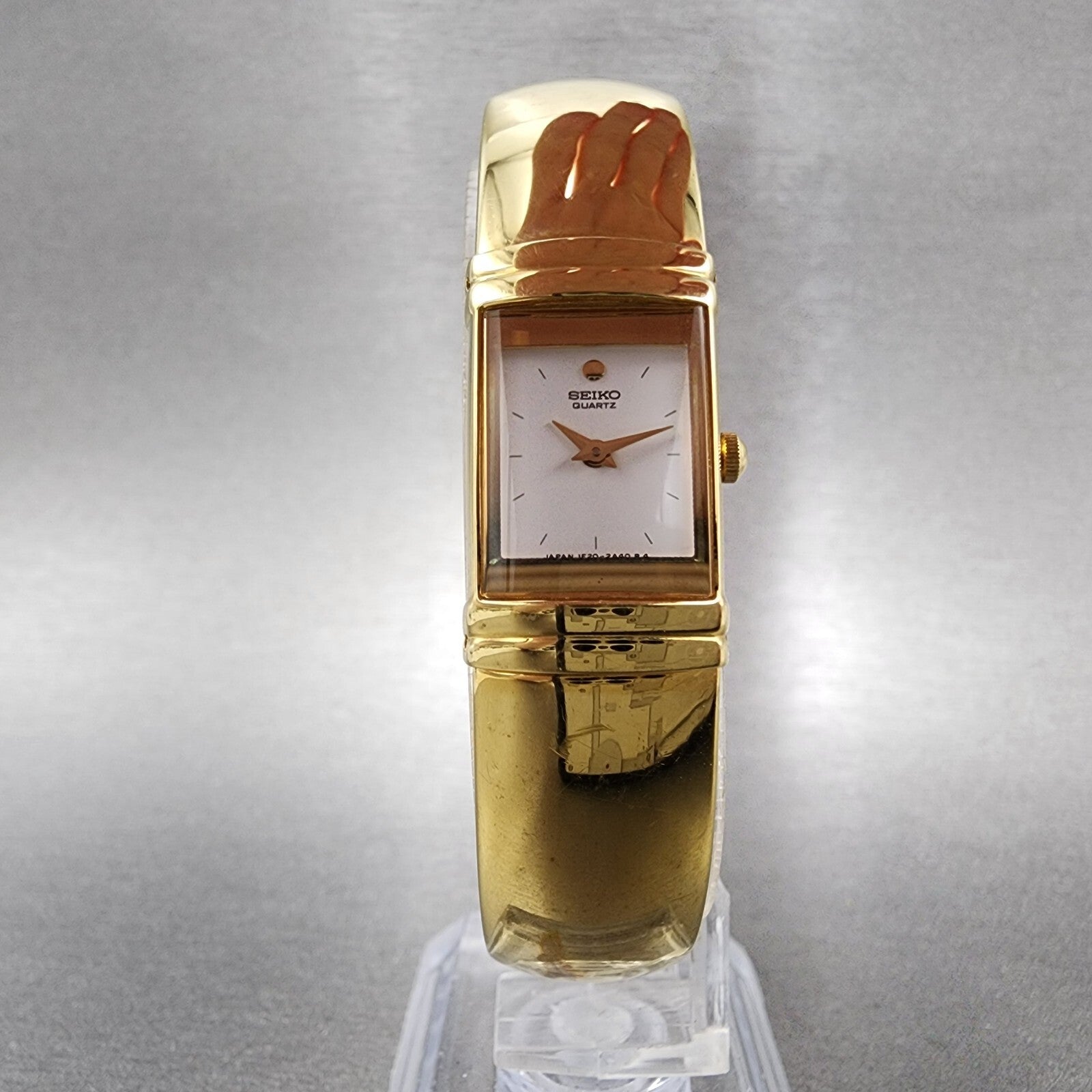 Seiko Watch Women 15mm White Dial Gold Tone Rectangle 1F205K19 New Battery5