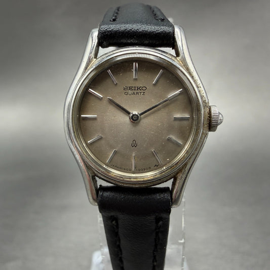 Seiko Watch Women 20mm Silver Dial Silver Tone Round 1400-002A New Battery0