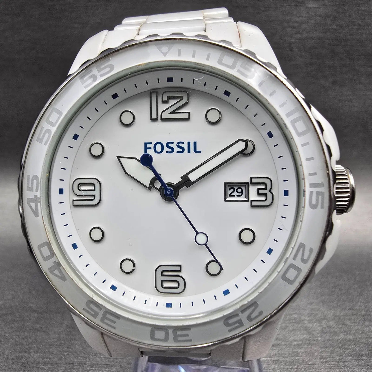 Fossil Dive Watch Womens 48mm White Dial Two Tone Date Round CE-5009 New Battery1