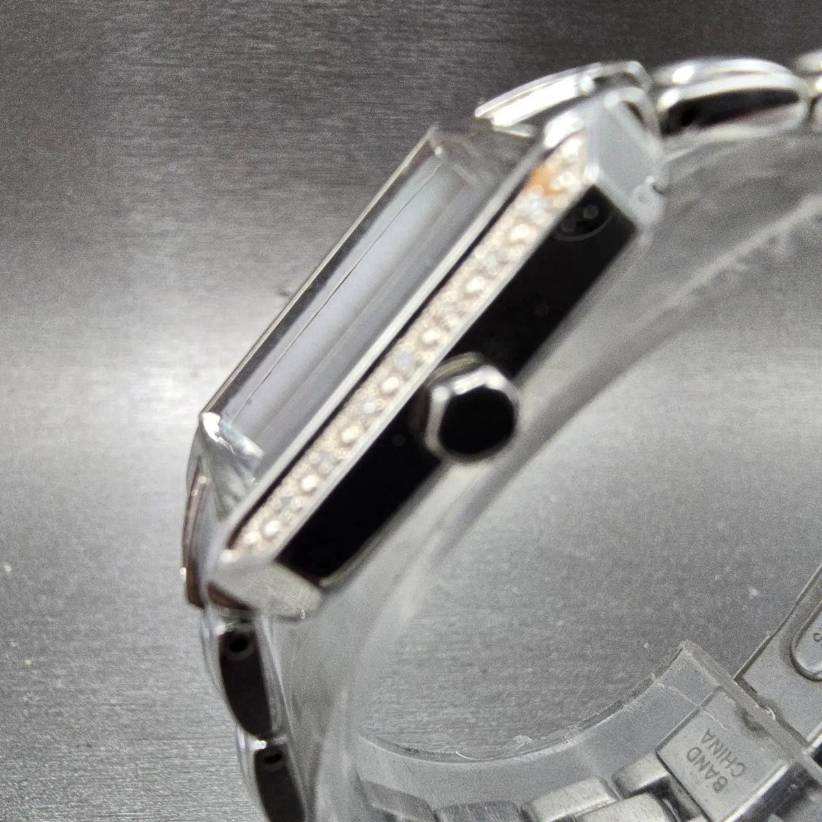 Seiko Solar Watch Women 17mm MOP Dial Steel Rectangle Crystals V116-0AF0 Works2