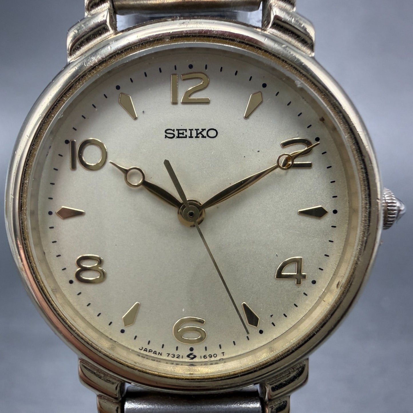 Seiko Watch Women 26mm Champagne Dial Two Tone Round 7321-035A New Battery1