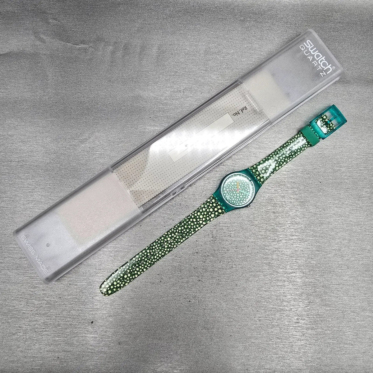 Swatch South Molton Watch Women 25mm Green Dial Green Case LL103 New Battery NOS16