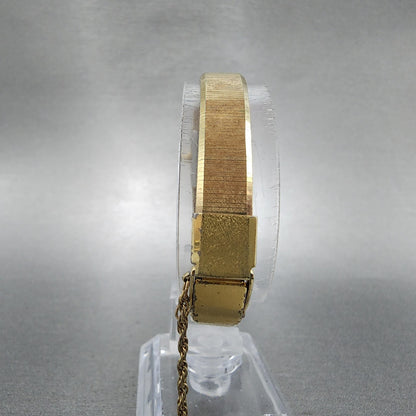 Seiko Tank Watch Women 12mm Gold Dial Gold Tone Rectangle 13205040 New Battery7