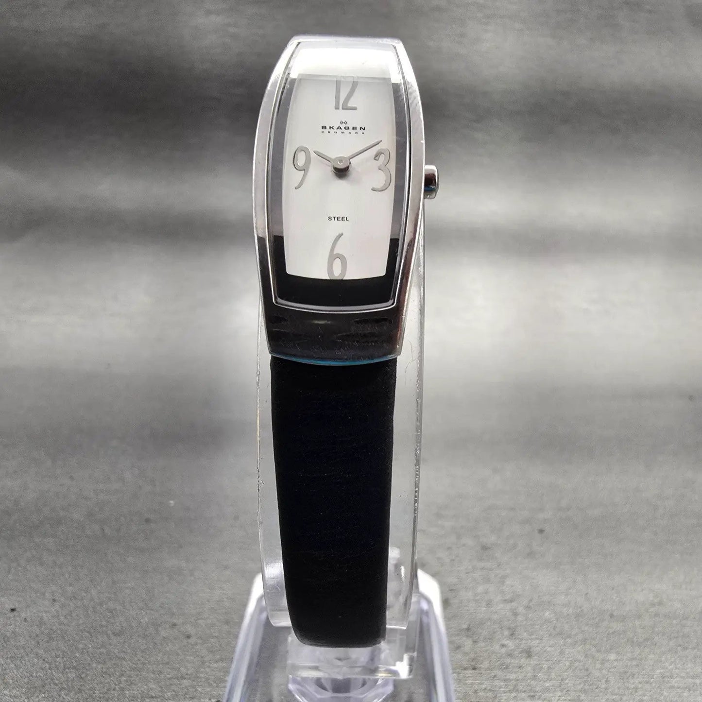 Skagen Watch Women 14mm Silver Dial Silver Tone Rectangle 522SSLC New Battery5