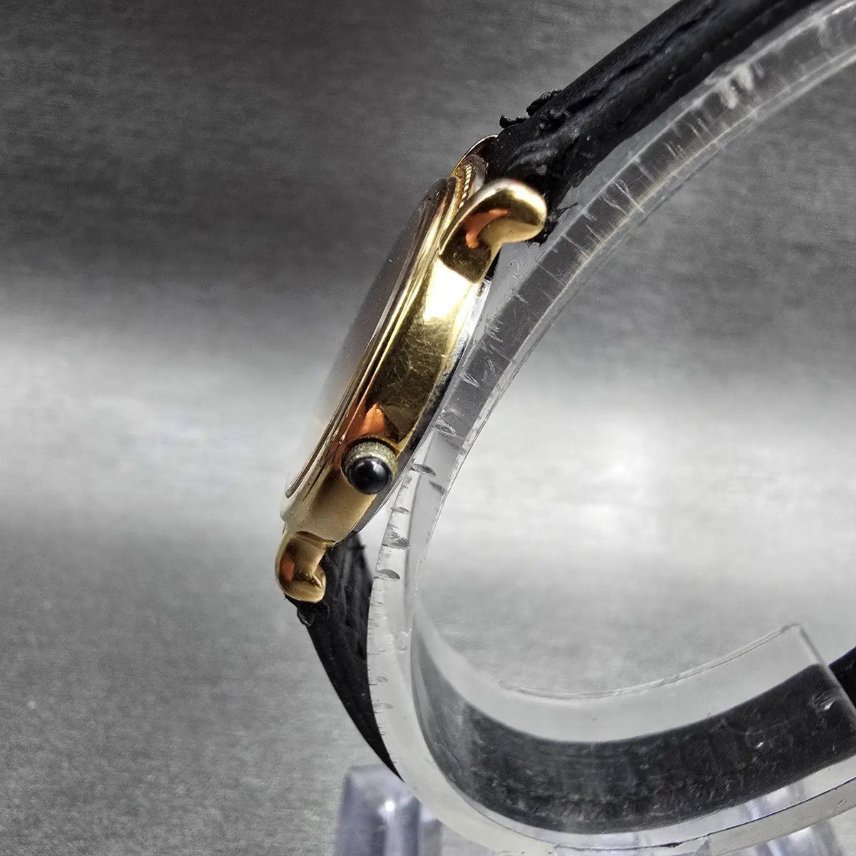 Seiko Exceline Watch Women 23mm Champagne Dial Gold Tone Round 7320-0370 New Bat2